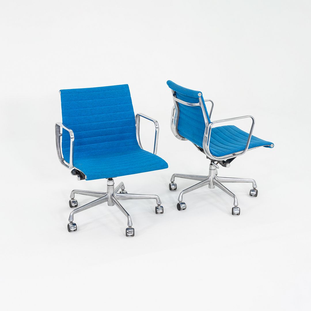 Eames Aluminum Group Management Chair