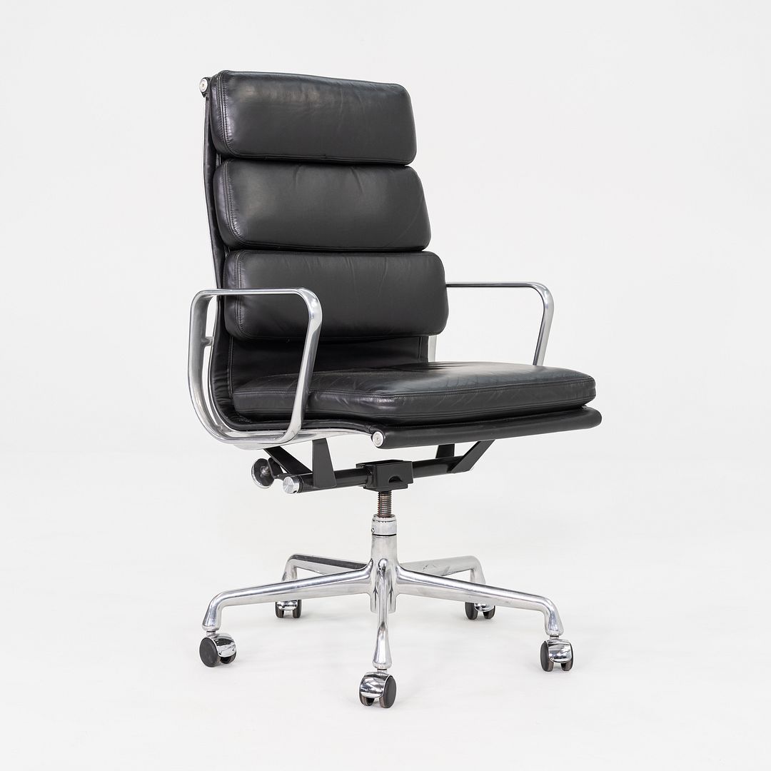 Soft Pad Executive Desk Chair