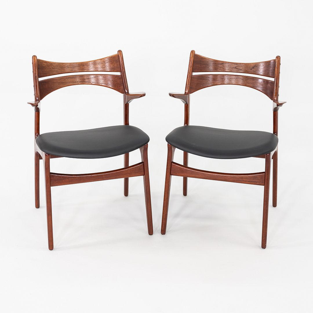 Model 310 Armchair