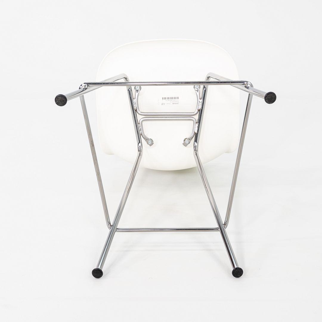Eames Plastic Counter Stool