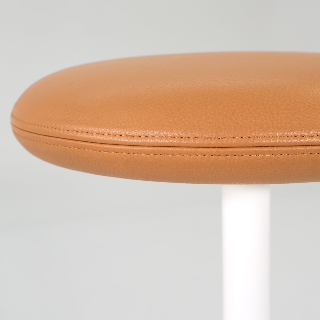ODETTE BAR STOOL H800