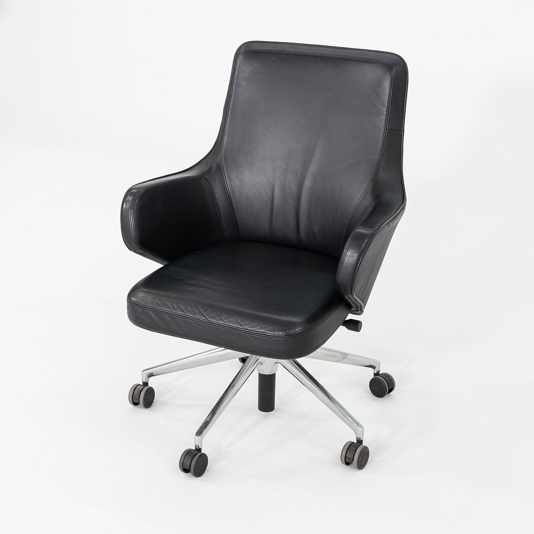 Grand Executive Lowback