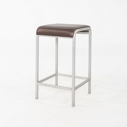 20-06 Stool