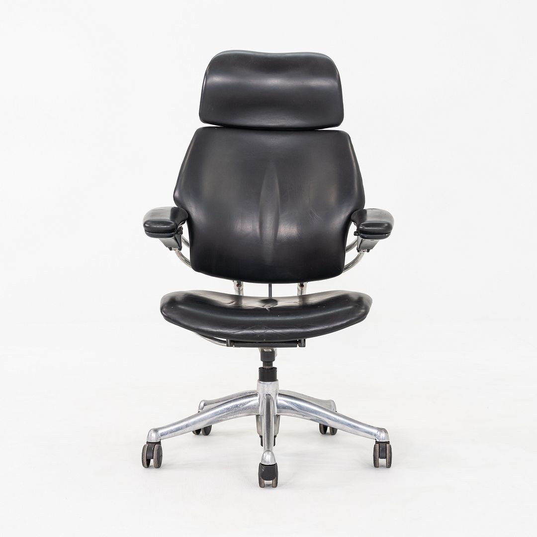 Freedom Desk Chair