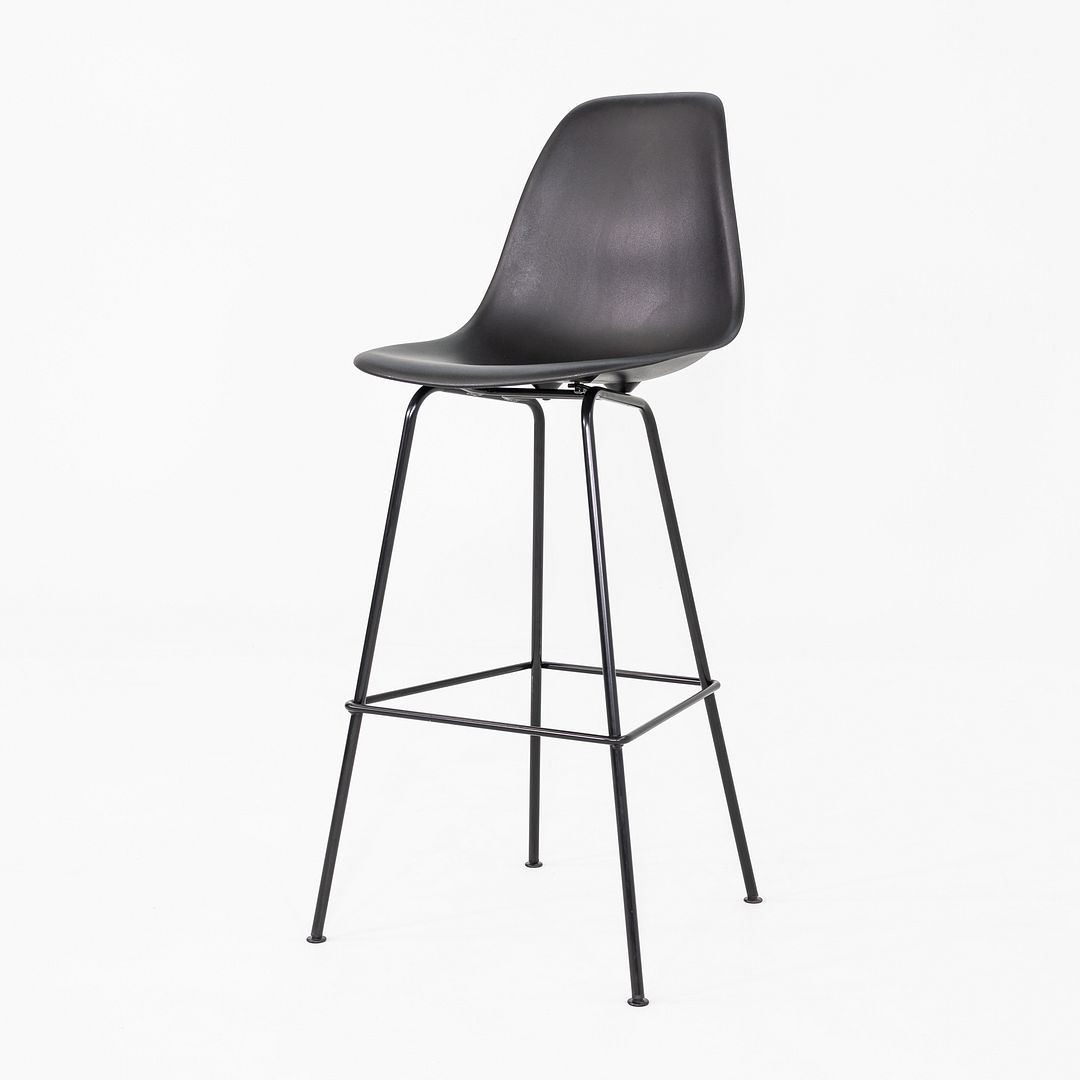 Shell Bar Stool