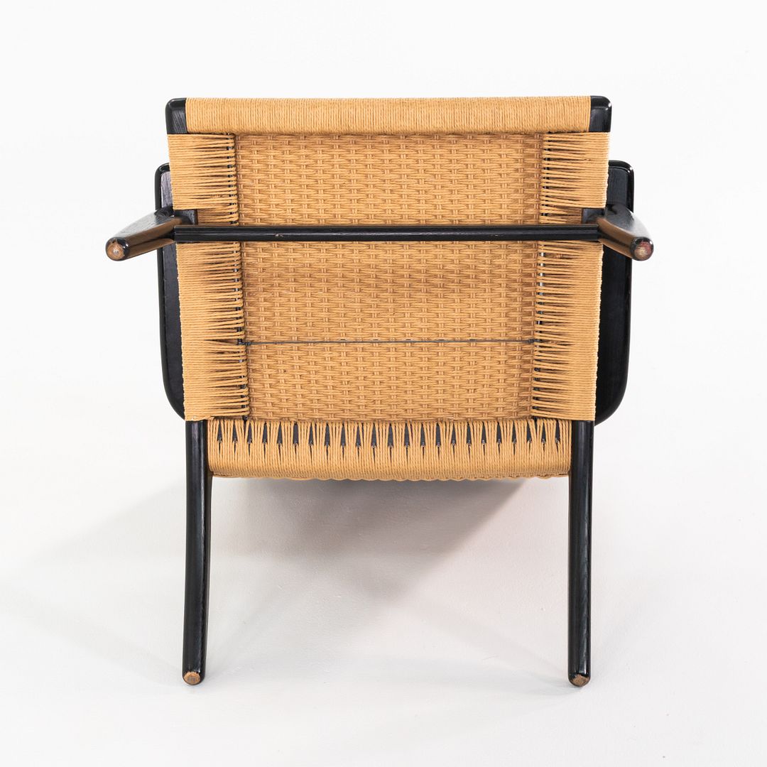 CH25 Lounge Chair