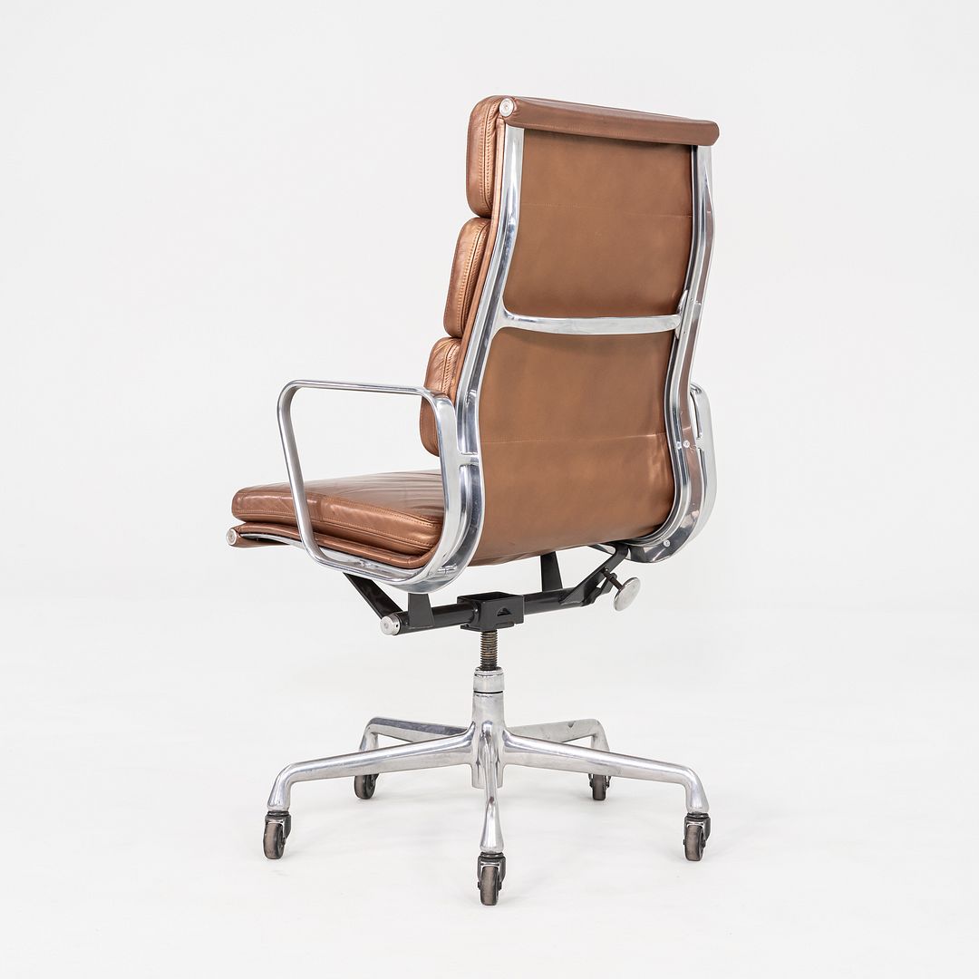 Soft Pad Executive Desk Chair, Model EA437