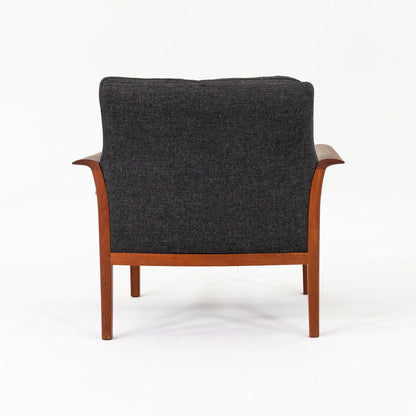 Model 500 Lounge Chair