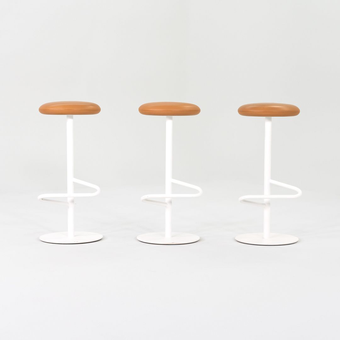 ODETTE BAR STOOL H800