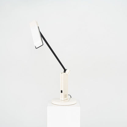 Alistro Lamp