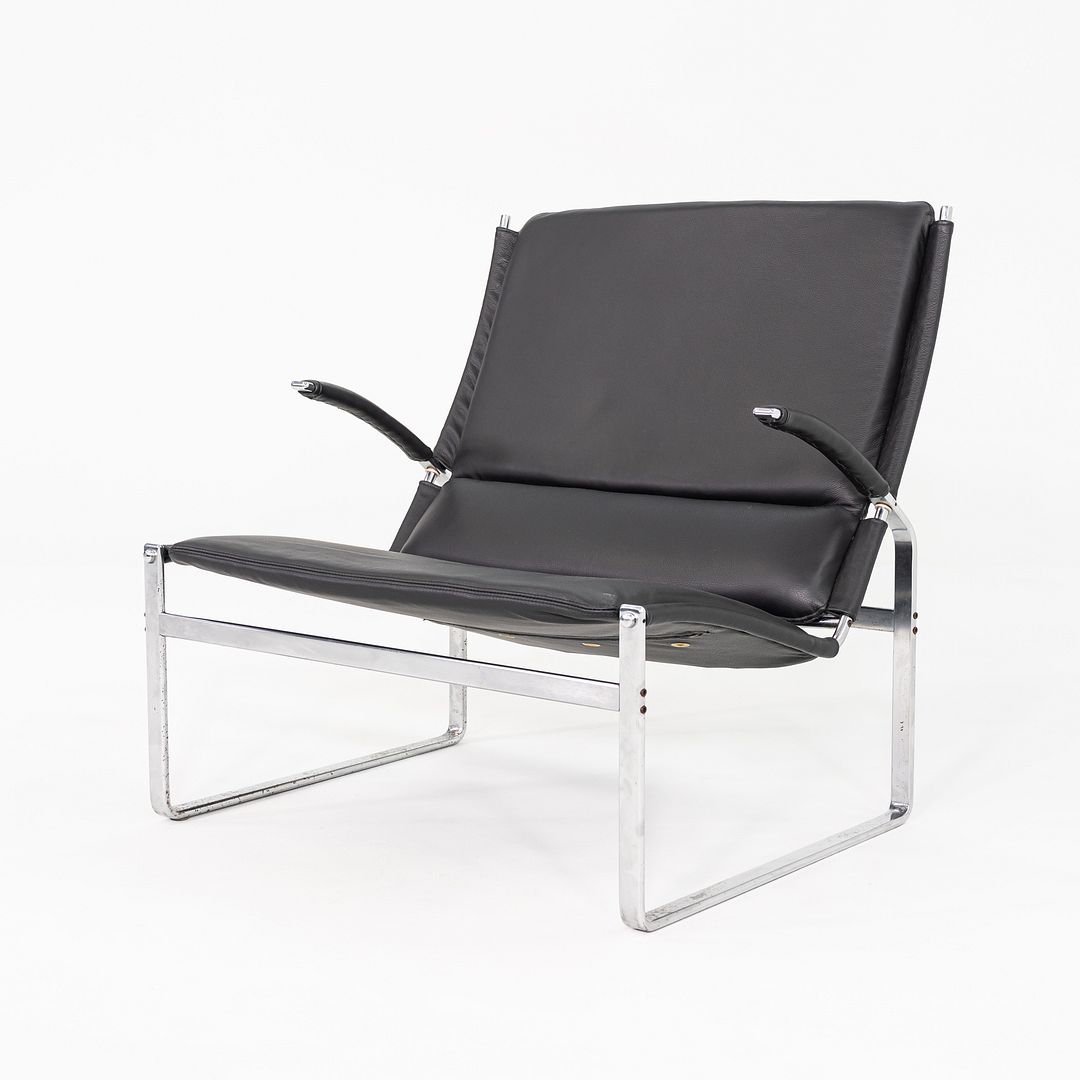 FK81 Lounge Chair