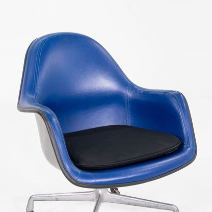 EC175 Desk Chair