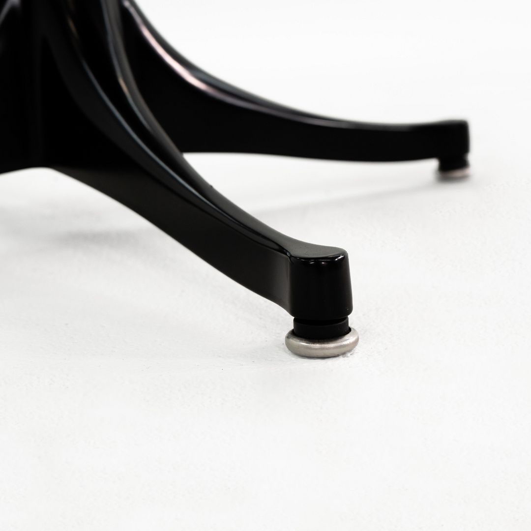Pedestal Side Table
