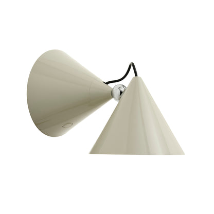 Pose Surface Lamp