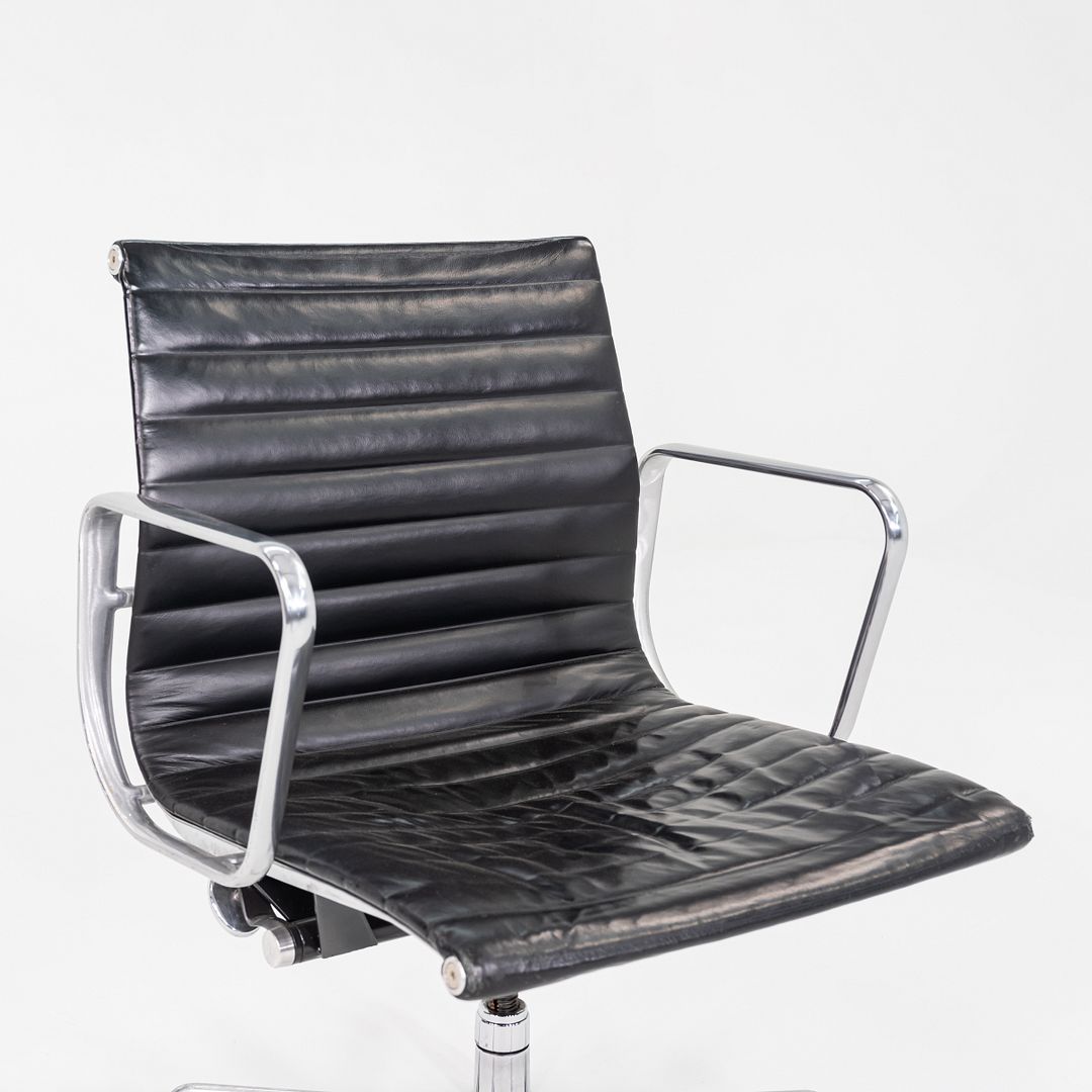 Aluminum Group Management Desk Chair, Model EA335