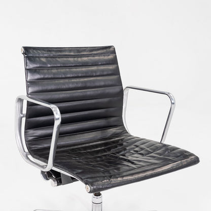 Aluminum Group Management Desk Chair, Model EA335