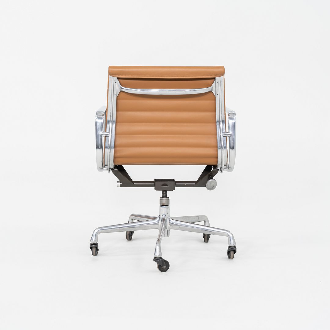 Aluminum Group Management Chair, Model EA335