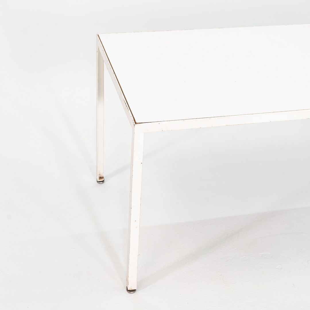 Series 5150 Coffee Table