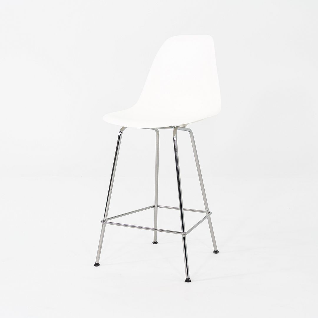Eames Plastic Counter Stool