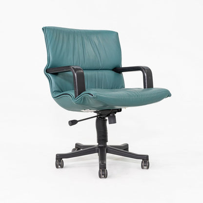 735 Desk Chair