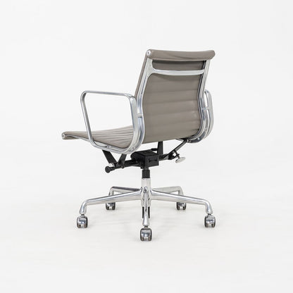 Aluminum Group Management Desk Chair, Model EA335