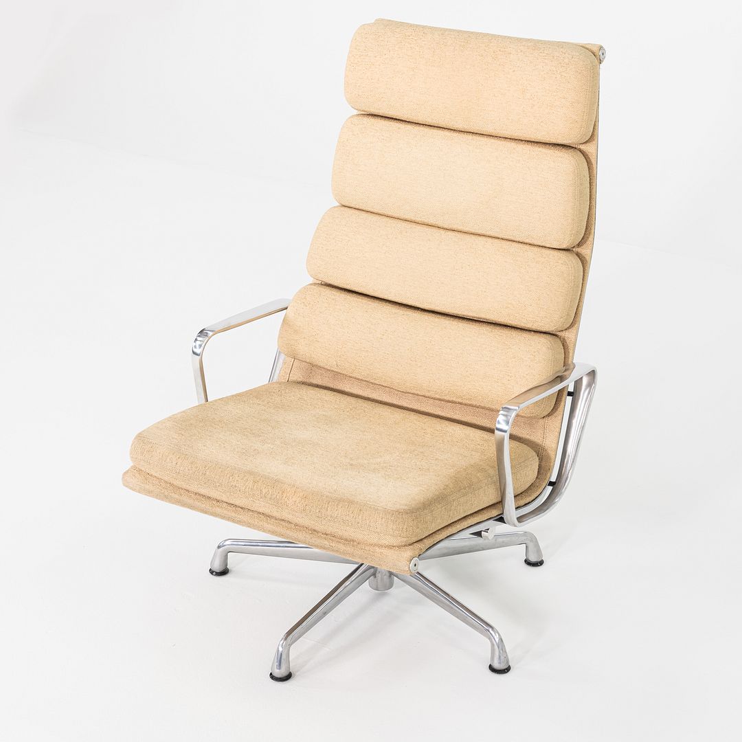 Eames Soft Pad Lounge Chair, Model EA438