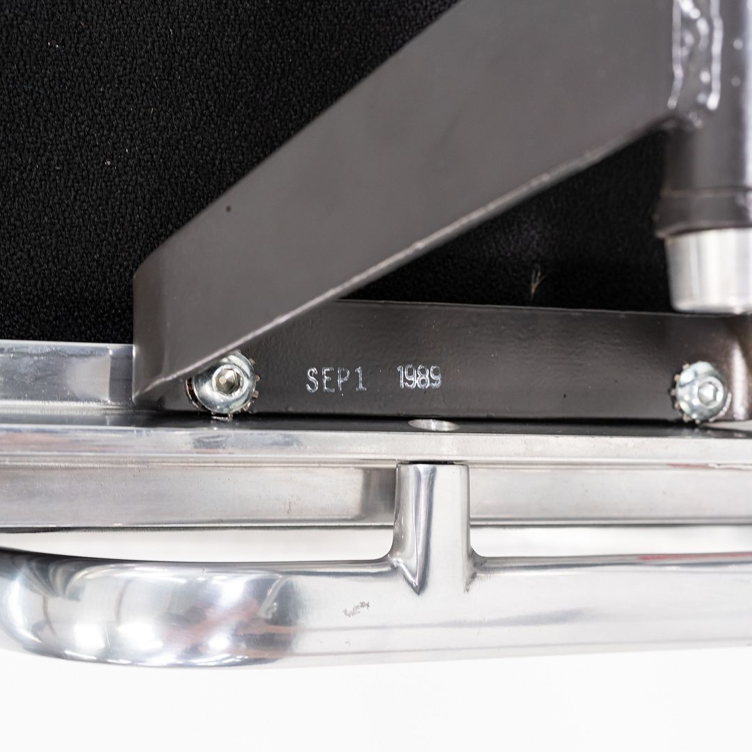 Soft Pad Management Chair, EA435