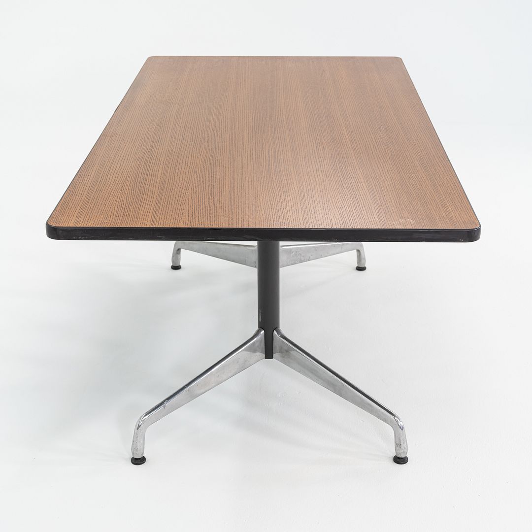 Segmented Conference Table, Model ET143