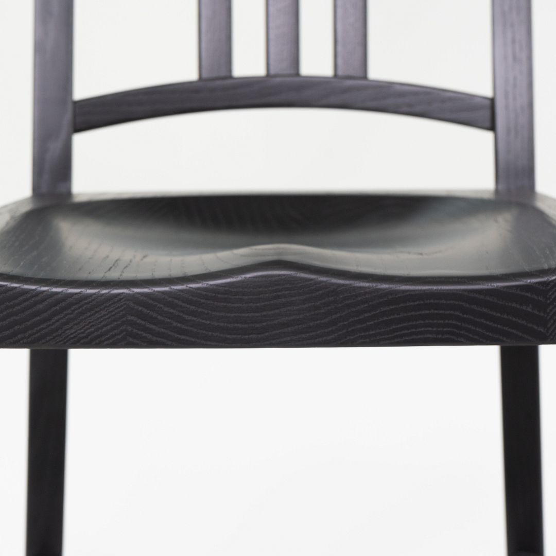 1006 Navy Chair