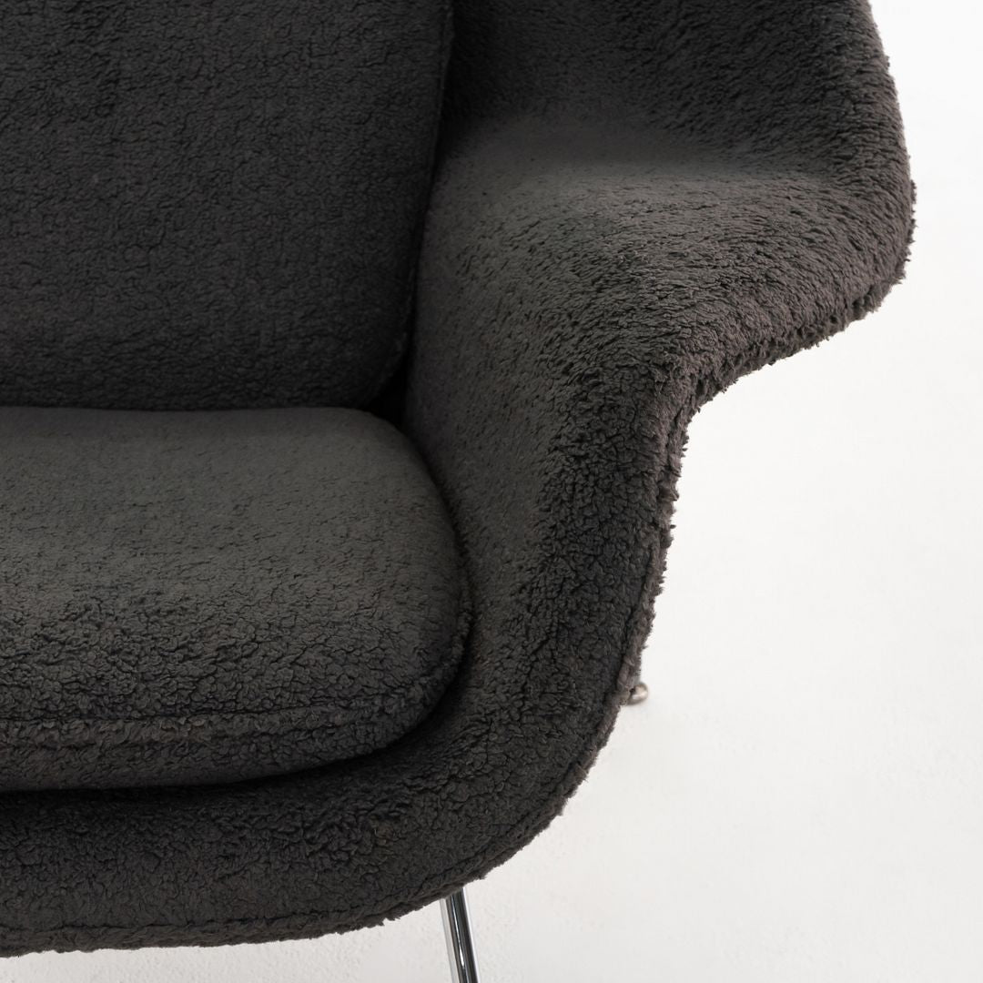Womb Lounge Chair, Model 70L