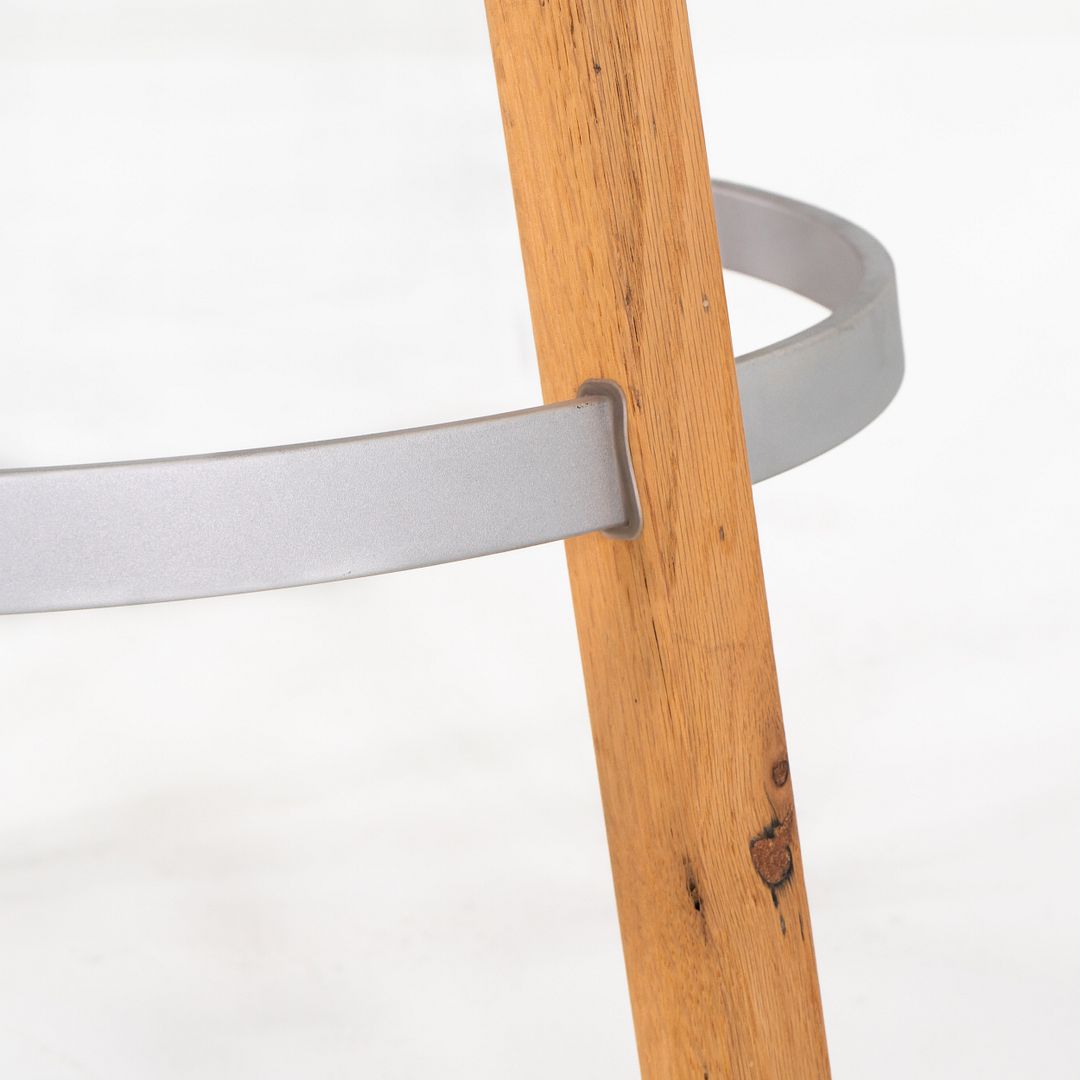SU Bar Stool