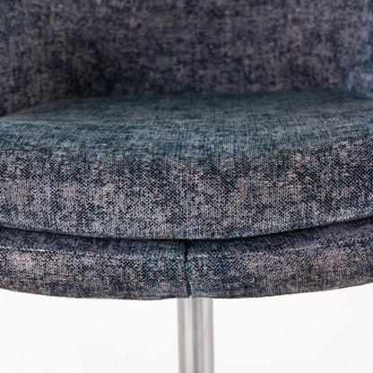 Bob Guest Swivel Chair, Model 231