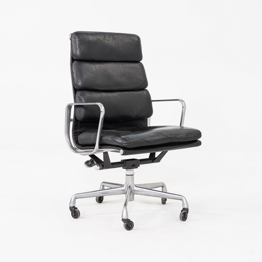 Soft Pad Executive Desk Chair, EA437