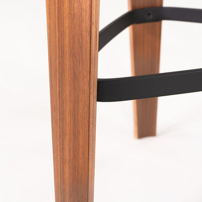 Tre Bar Stool