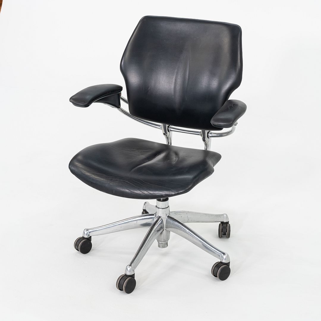 Freedom Task Desk Chair