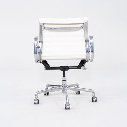 Aluminum Group Management Chair, Model EA335