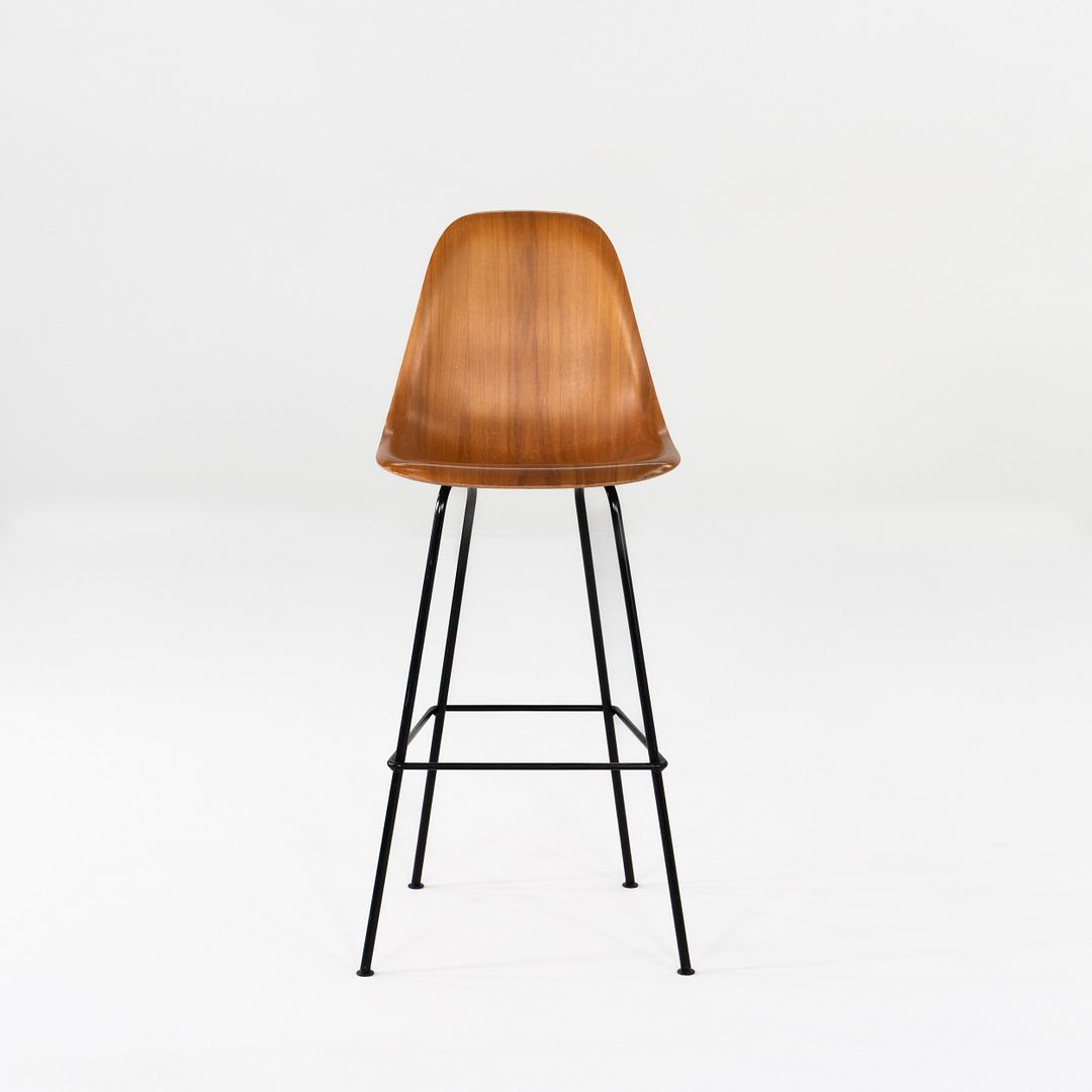 Shell Bar Stool