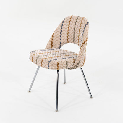 Saarinen Executive Side Chair, Model 72