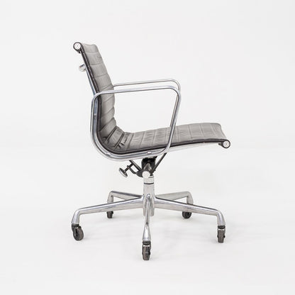 Aluminum Group Management Desk Chair, Model EA335