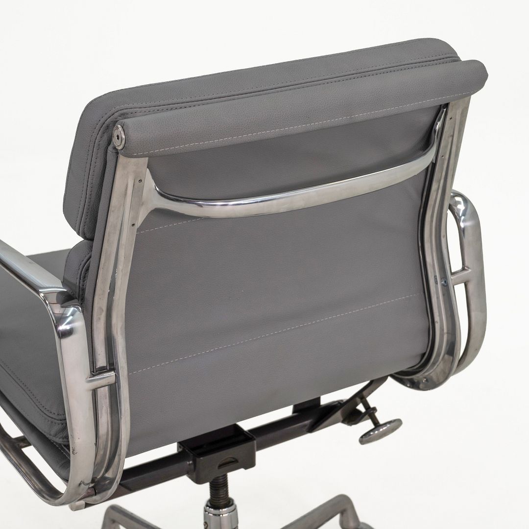 Soft Pad Management Desk Chair, Model EA435