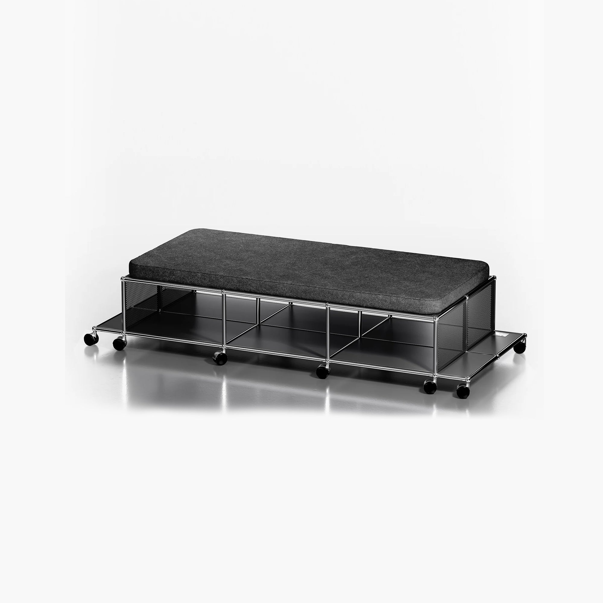 USM NYC Central Lounge