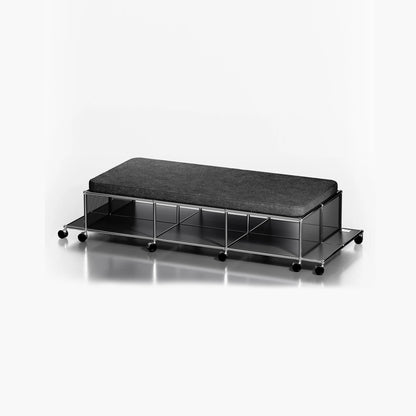 USM NYC Central Lounge