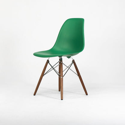 DSW Chair
