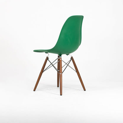 DSW Chair