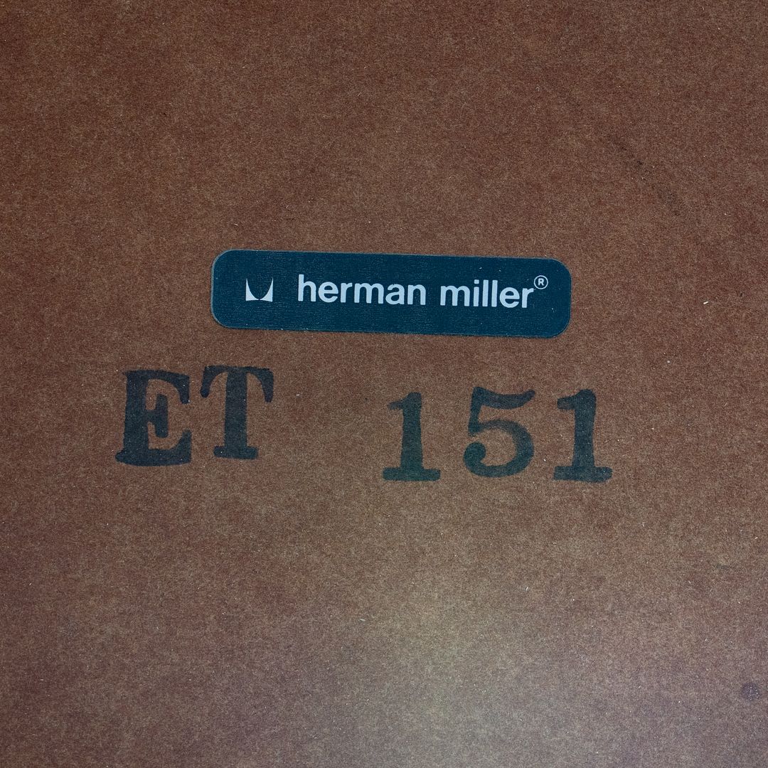 Segmented Conference Table, Model ET151