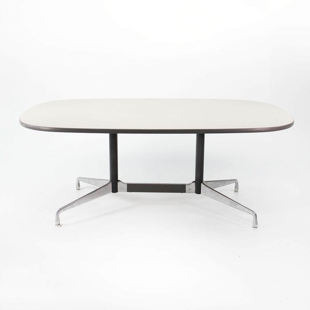 Segmented Conference Table, Model ET151