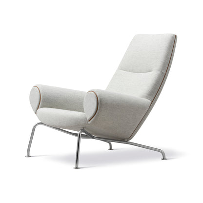 Wegner Queen Lounge Chair