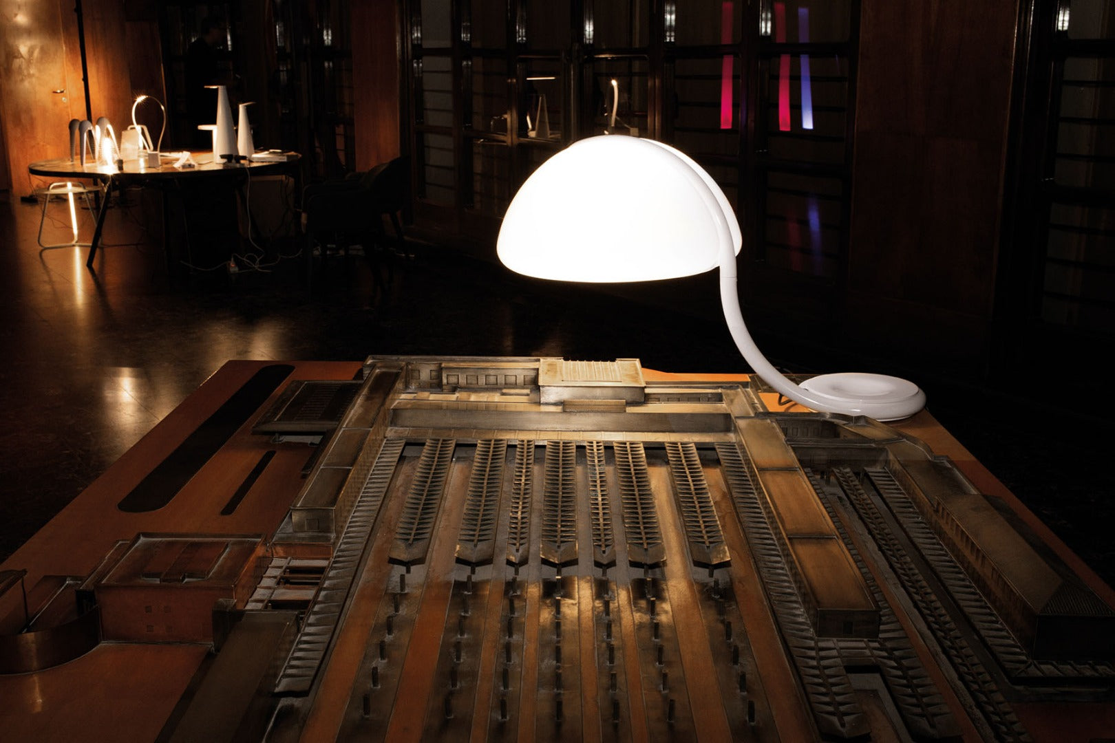 Serpente Table Lamp