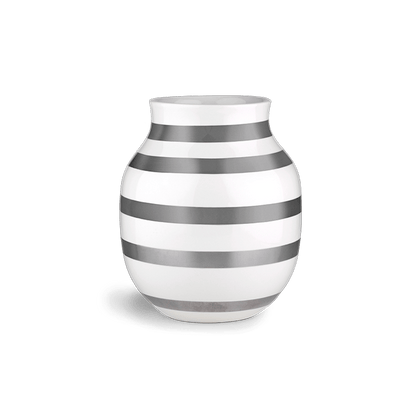 Kähler Omaggio Vase — Silver 7.9"