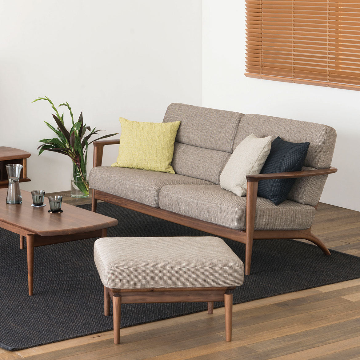 Seoto Sofa